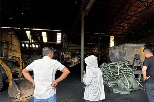 Индийские клиенты посетили завод по производств...